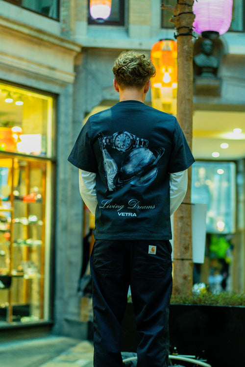 "LIVING DREAMS" T-SHIRT